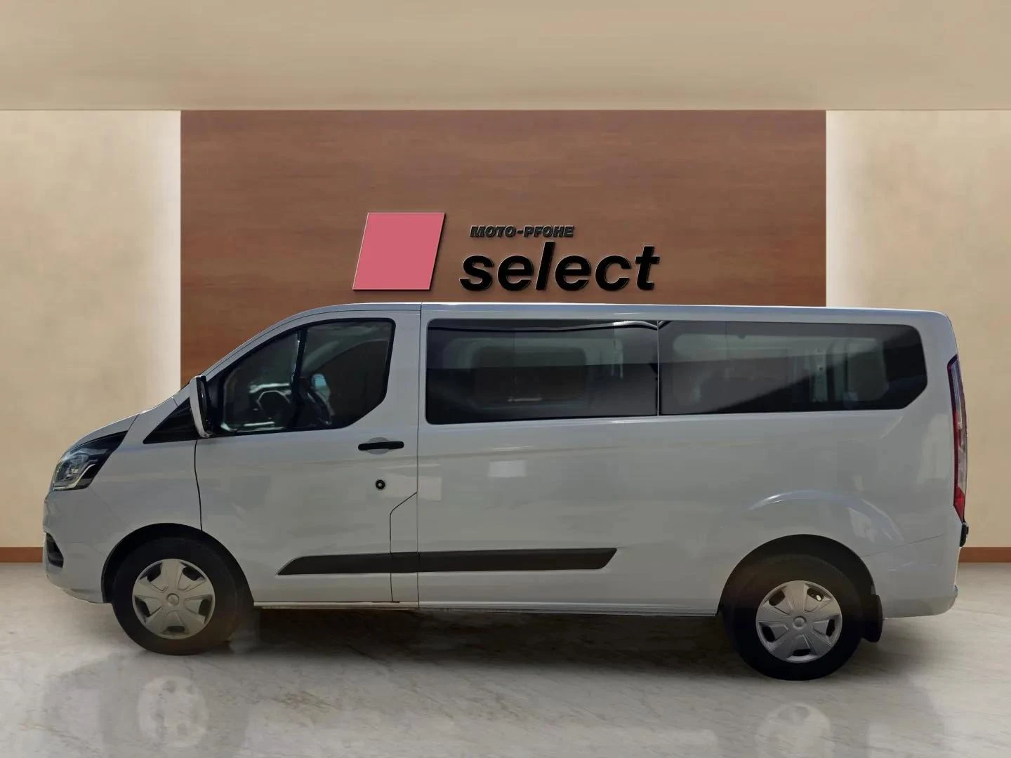 Ford Transit Custom 2.0L EcoBlue, снимка 2 - Автомобили и джипове - 54963709