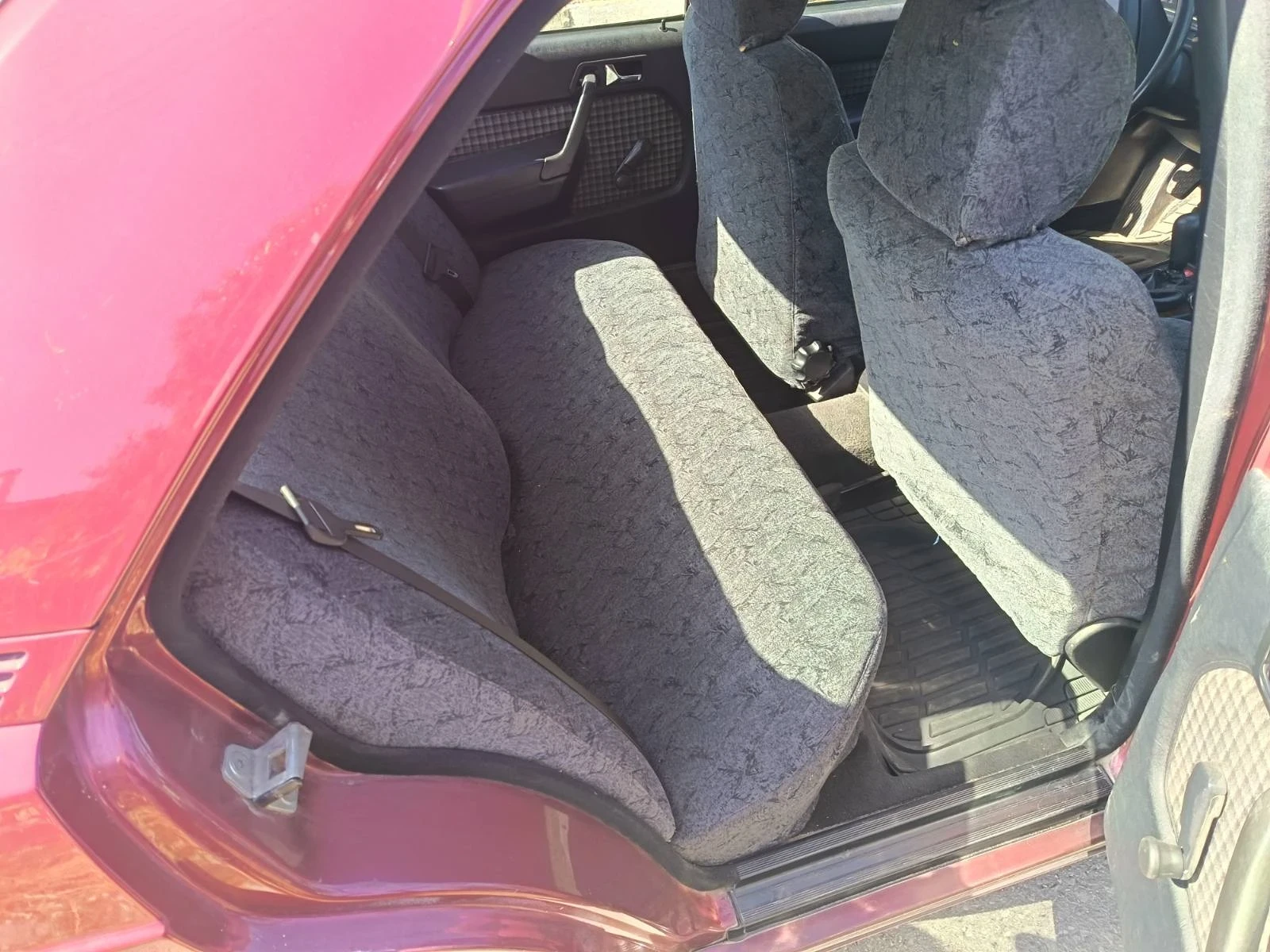 Mercedes-Benz 190, снимка 6 - Автомобили и джипове - 55141724
