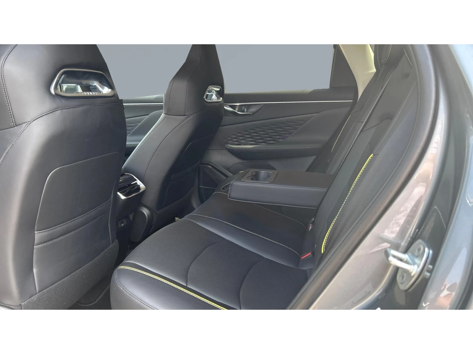 BAIC X55 ПРОМО ЦЕНА. Топ ниво LV4, Месечна вноска от 340  , снимка 12 - Автомобили и джипове - 55485720