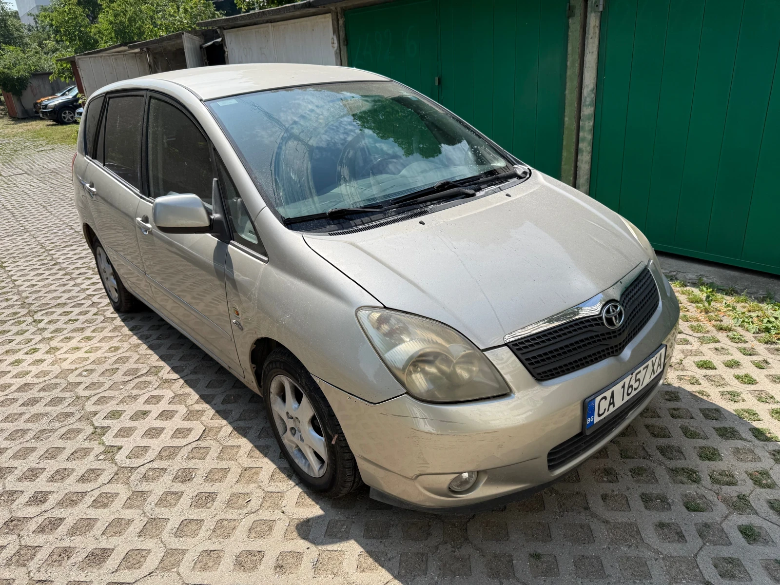 Toyota Corolla verso, снимка 4 - Автомобили и джипове - 55546188