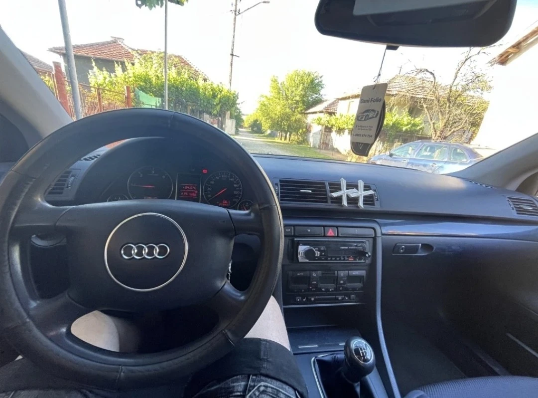 Audi A4, снимка 8 - Автомобили и джипове - 55571914