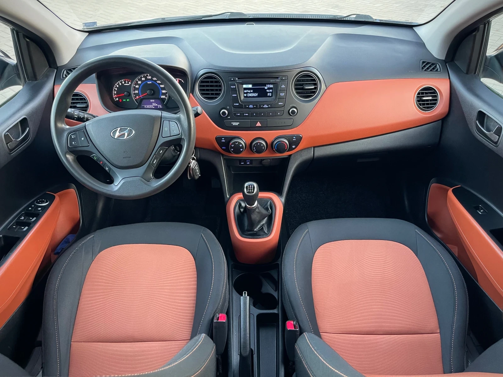 Hyundai I10 Гфа/Бензин, снимка 8 - Автомобили и джипове - 55676025