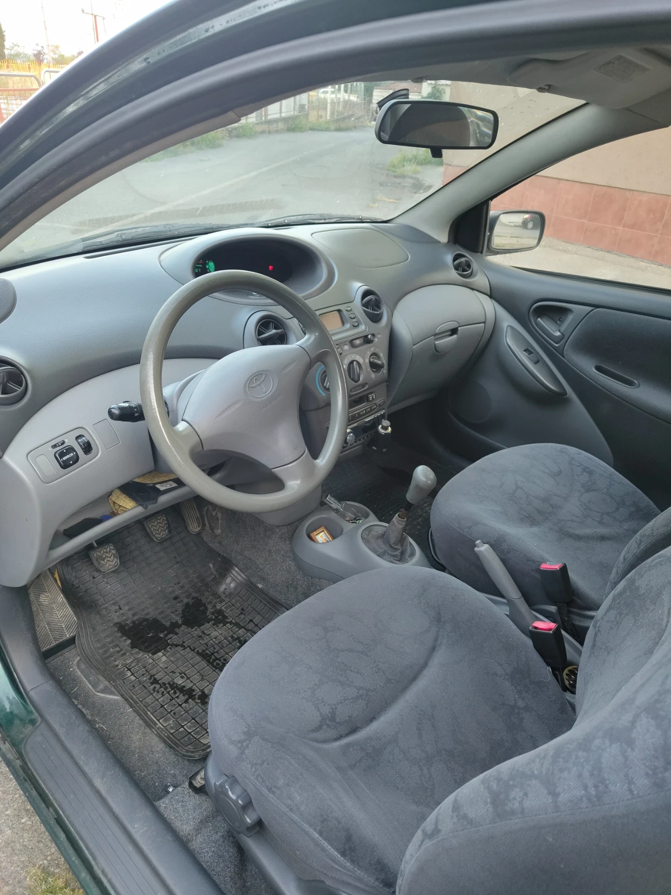 Toyota Yaris, снимка 5 - Автомобили и джипове - 55717559