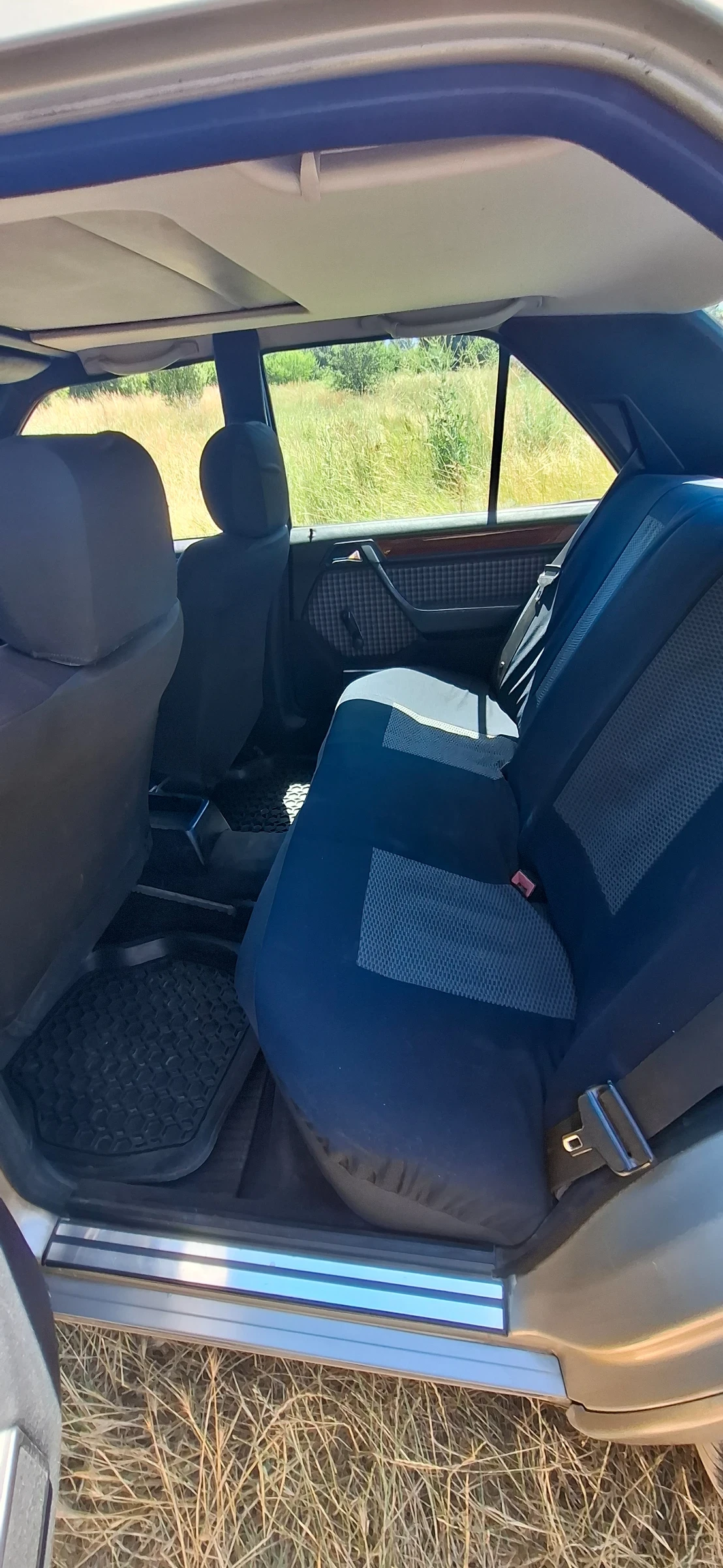 Mercedes-Benz 200, снимка 7 - Автомобили и джипове - 55847558