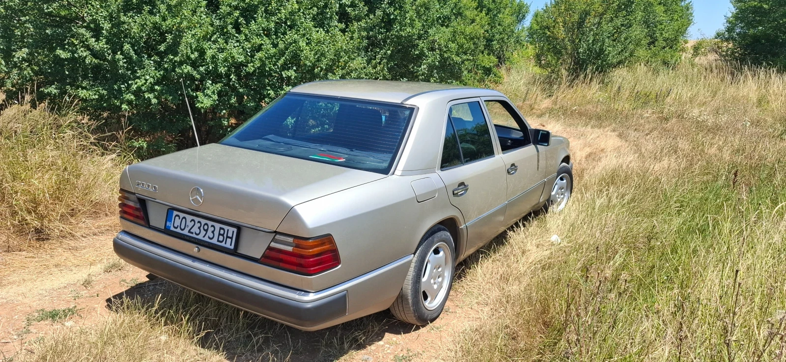 Mercedes-Benz 200, снимка 13 - Автомобили и джипове - 55847558