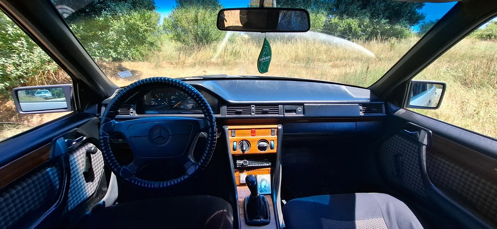 Mercedes-Benz 200, снимка 8 - Автомобили и джипове - 55847558