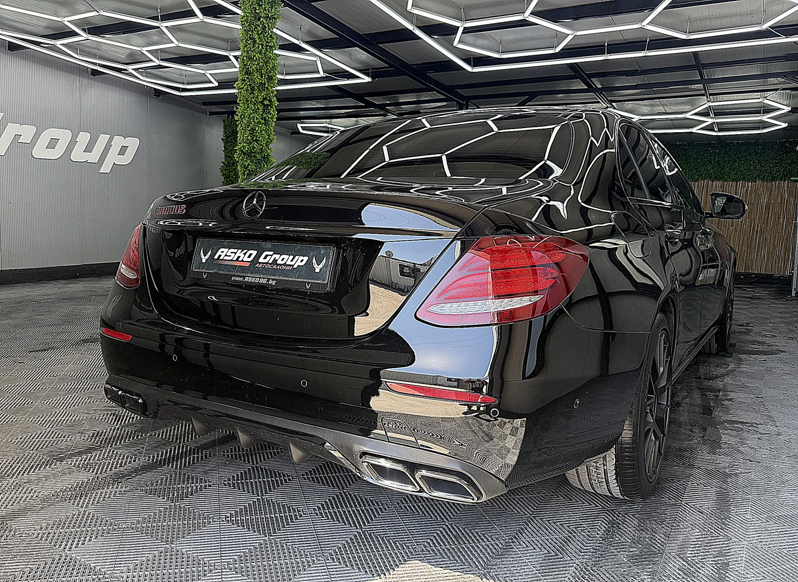 Mercedes-Benz E 220 BRABUS/9gt/KeylessGo/СОБСТВЕН ЛИЗИНГ, снимка 6 - Автомобили и джипове - 55989323