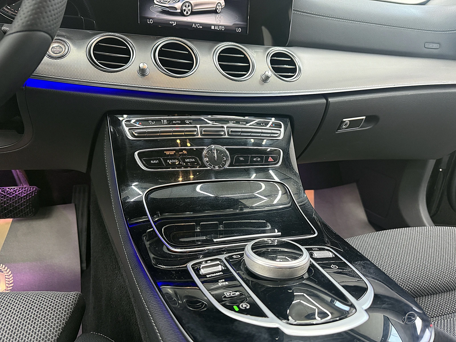 Mercedes-Benz E 220 BRABUS/9gt/KeylessGo/СОБСТВЕН ЛИЗИНГ, снимка 12 - Автомобили и джипове - 55989323
