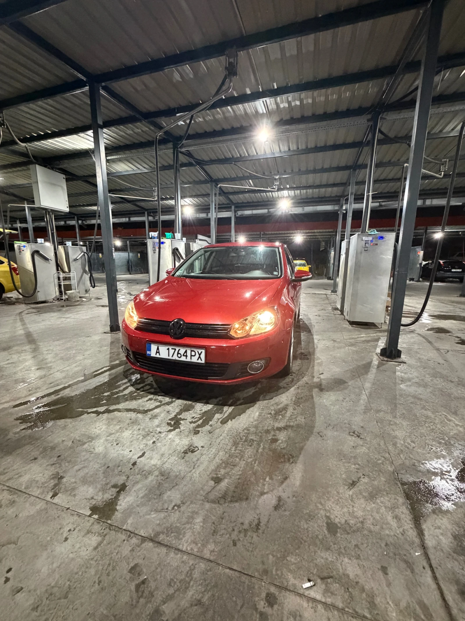 VW Golf Bluetech