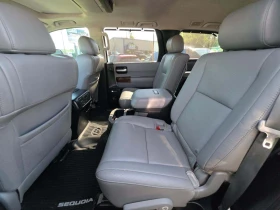 Toyota Sequoia PLATINUM* 5.7 V8* 7PASS* БЕЗ РЪЖДА* КРАЙНА ЦЕНА, снимка 10