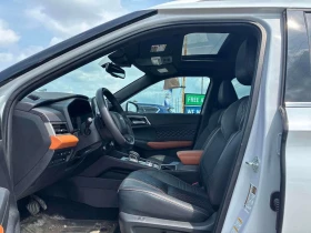 Mitsubishi Outlander 2.4L  Hybrid GT / HUD / 360 / DISTRONIC, снимка 17