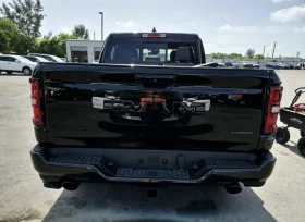 Dodge RAM 1500 LARAMIE | Black Edition | Full Екстри | На Части| , снимка 5