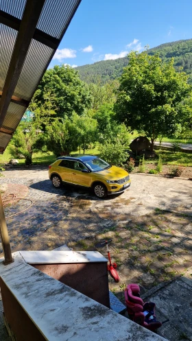     VW T-Roc