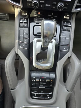 Porsche Cayenne 3.0D/PANORAMA/AIR/TOW PACK | Mobile.bg    14