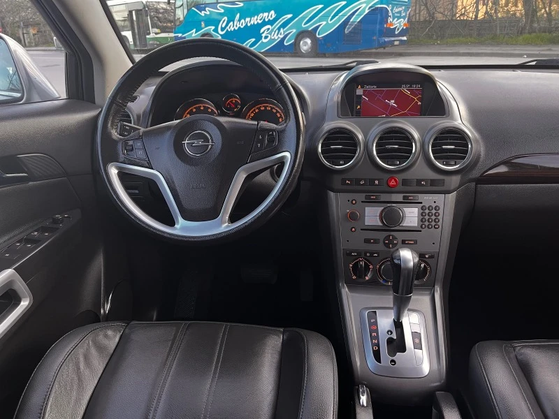 Opel Antara 3.2 LUKS, снимка 13 - Автомобили и джипове - 44863951