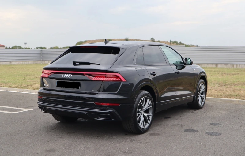 Audi Q8 50TDI Quattro S-Line, снимка 6 - Автомобили и джипове - 47226875