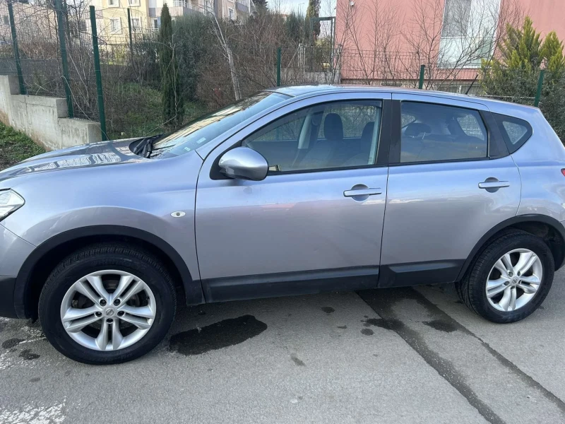 Nissan Qashqai 1.5 dci Камера и Навигация , снимка 5 - Автомобили и джипове - 48490139