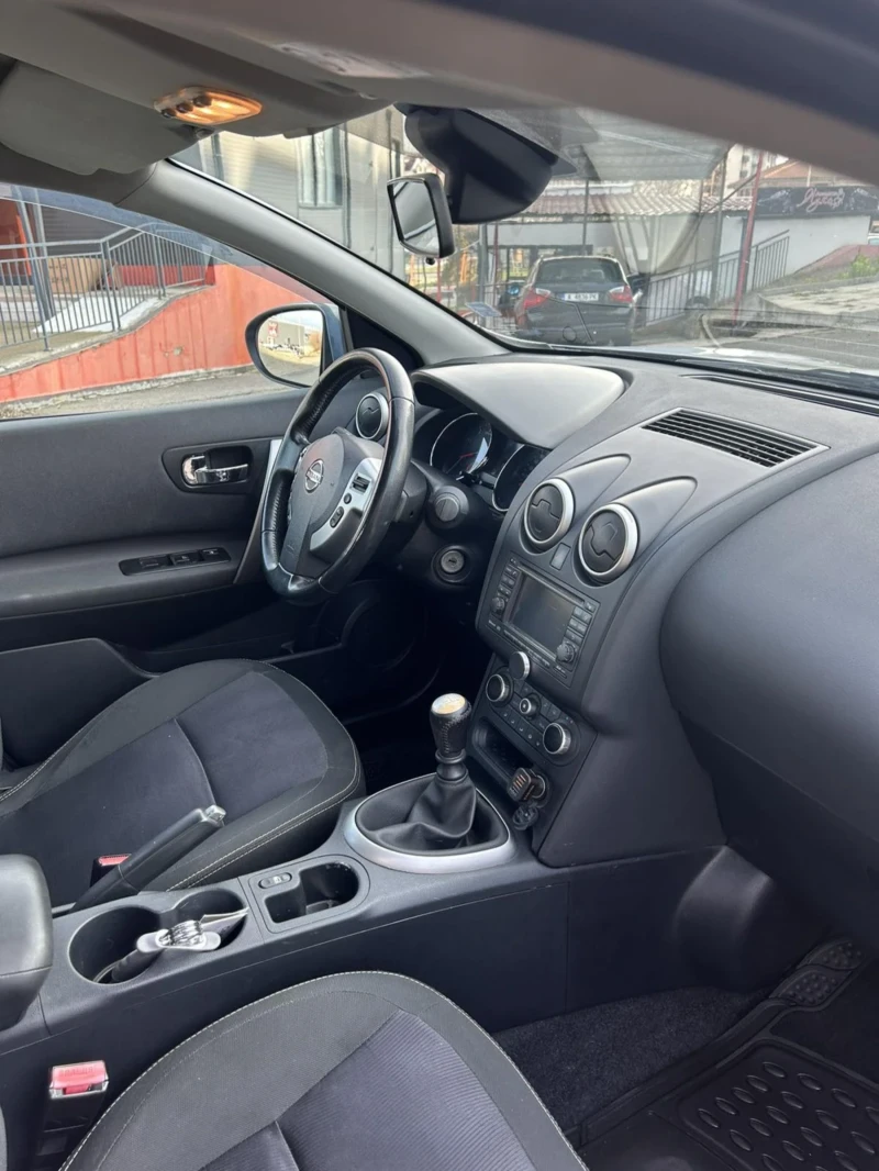 Nissan Qashqai 1.5 dci Камера и Навигация , снимка 4 - Автомобили и джипове - 48490139