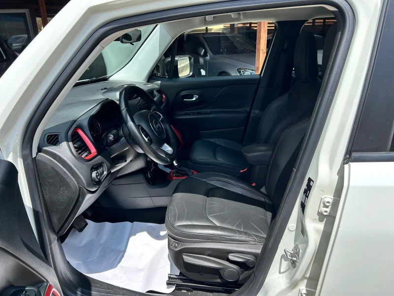 Jeep Renegade TRAILHAWK 2.0d 170к.с, снимка 7 - Автомобили и джипове - 51624746
