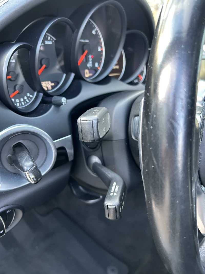 Porsche Cayenne, снимка 16 - Автомобили и джипове - 52818572