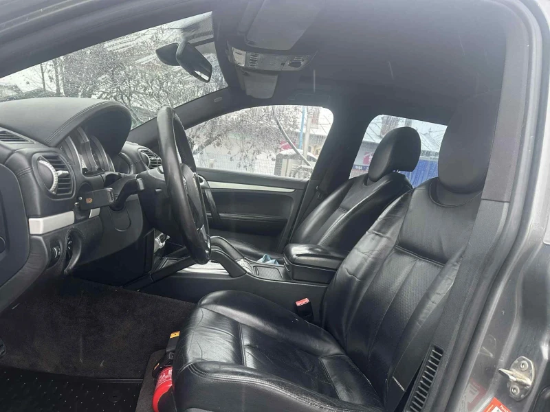 Porsche Cayenne GTS PACK FACELIFT, снимка 6 - Автомобили и джипове - 53351964