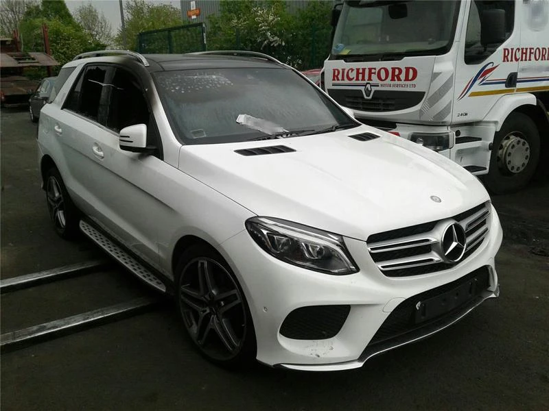 Mercedes-Benz GLE 450 AMG цди, снимка 1 - Автомобили и джипове - 48582779