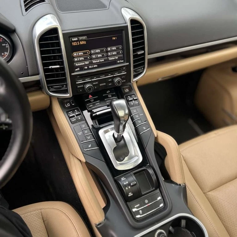 Porsche Cayenne * Type 92A * CARFAX * ЦЕНА ДО БГ, снимка 17 - Автомобили и джипове - 53234317