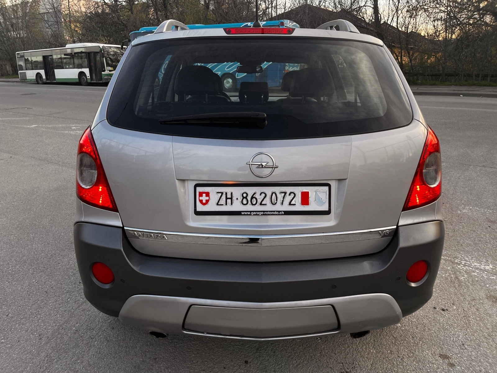 Opel Antara 3.2 LUKS - изображение 4