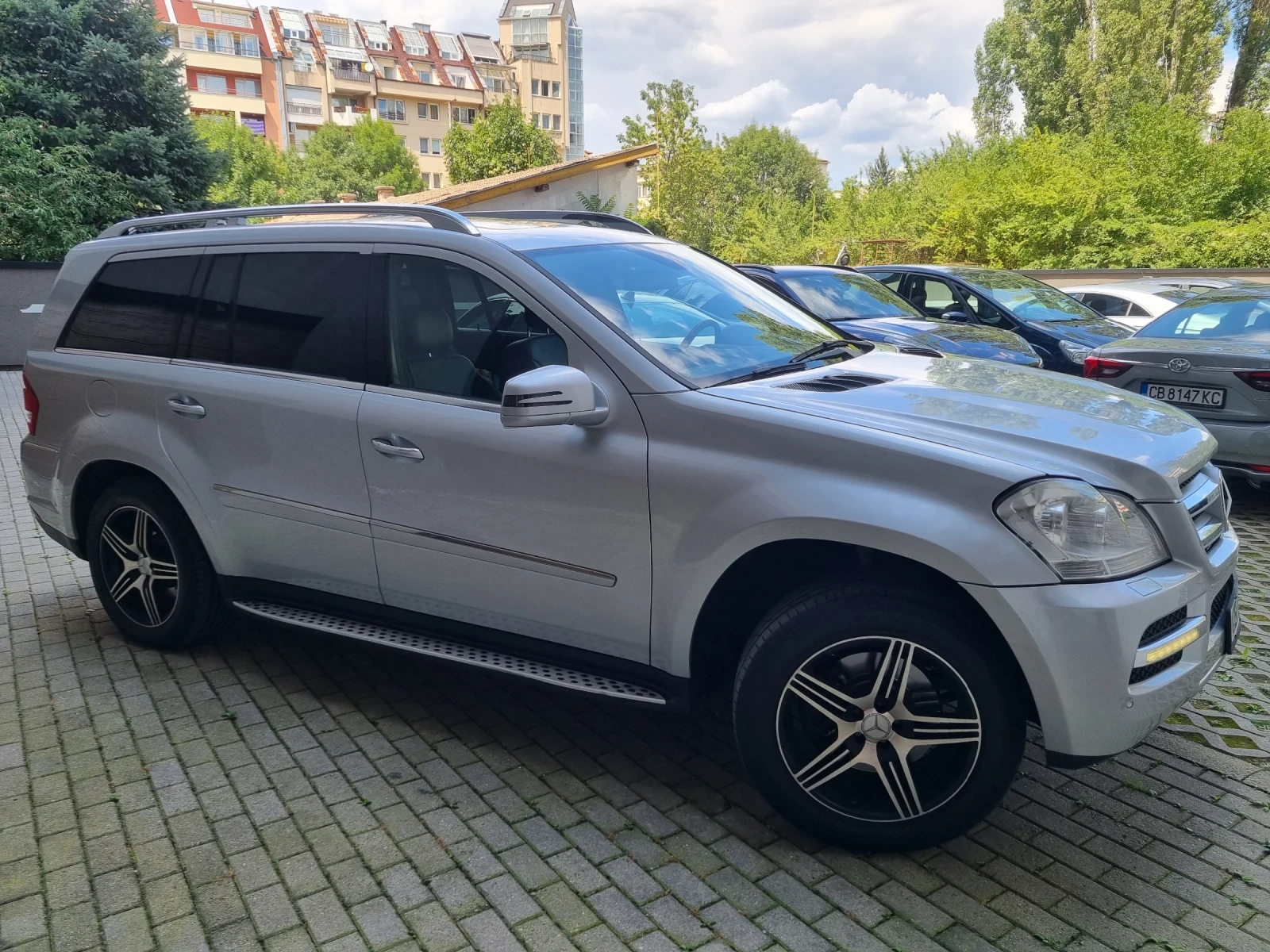 Mercedes-Benz GL 450  - изображение 5