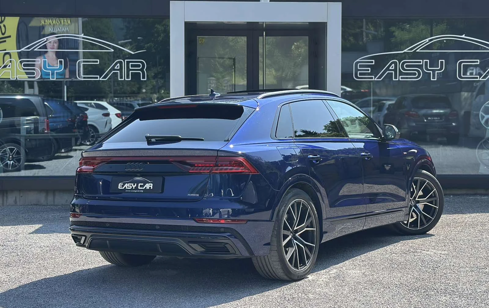 Audi Q8 60 TFSI E /S-Line  /PANO /B&O / - изображение 4