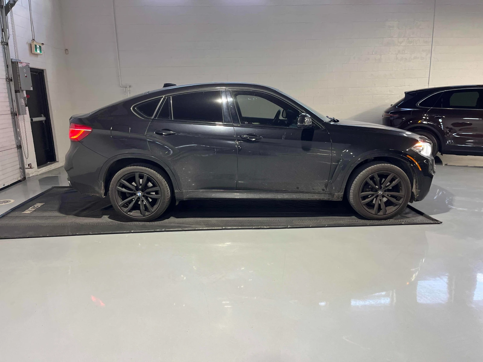 BMW X6 XDRIVE35I* M-PACK* АВТОКРЕДИТ*  - изображение 3