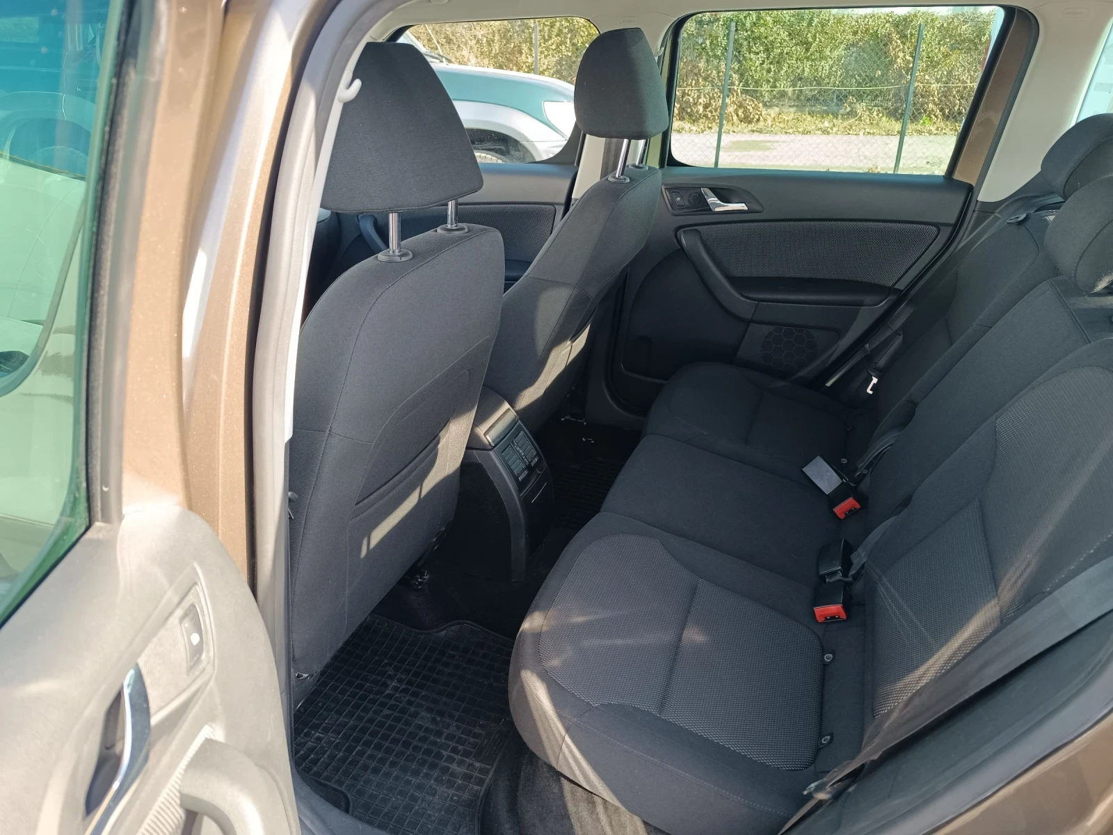 Skoda Yeti 1.4-122hp.-NAVI-TOP. | Mobile.bg � ����������� 11