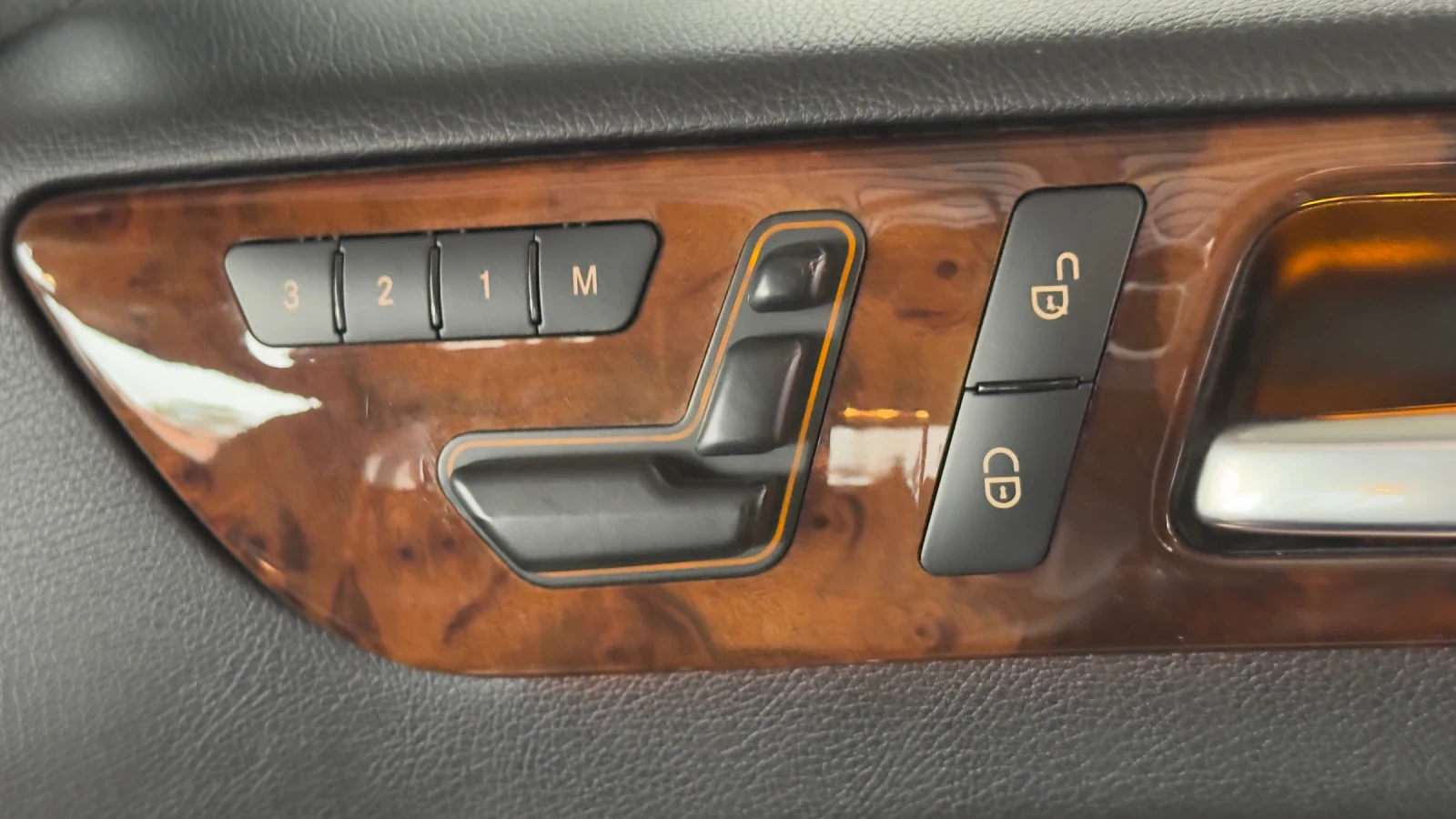 Mercedes-Benz GL 550  - изображение 7