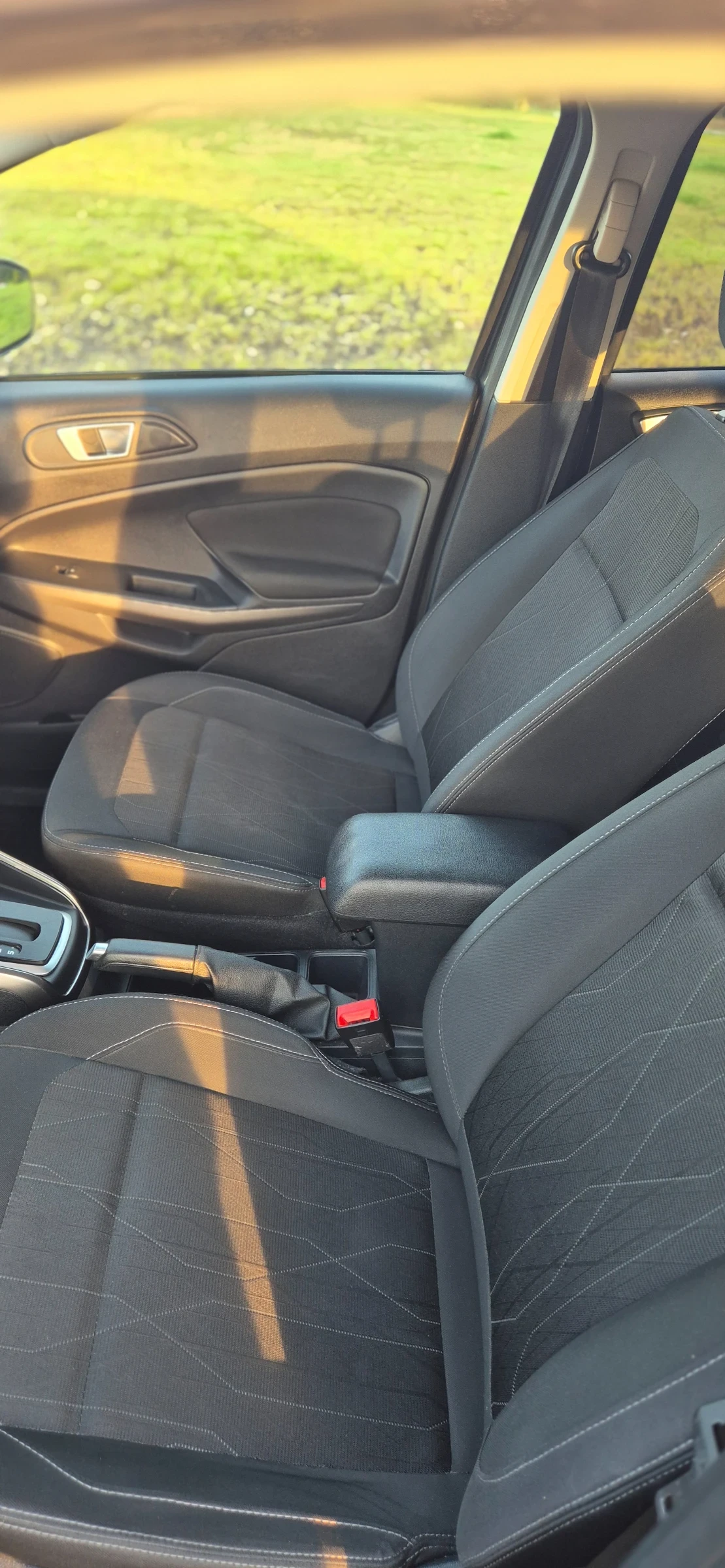 Ford EcoSport  - изображение 7