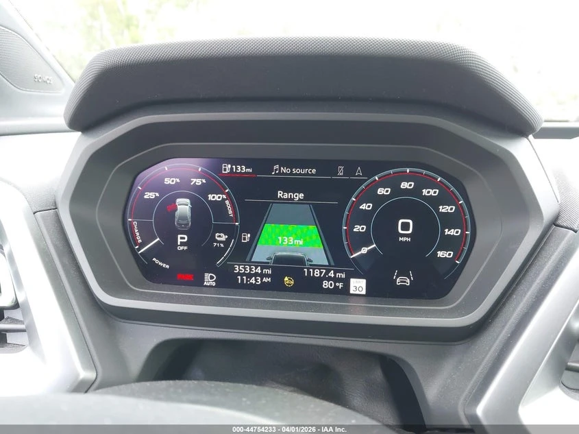 Audi Q4 E-Tron Premium Plus 50 Quattro, снимка 7 - Автомобили и джипове - 54208476