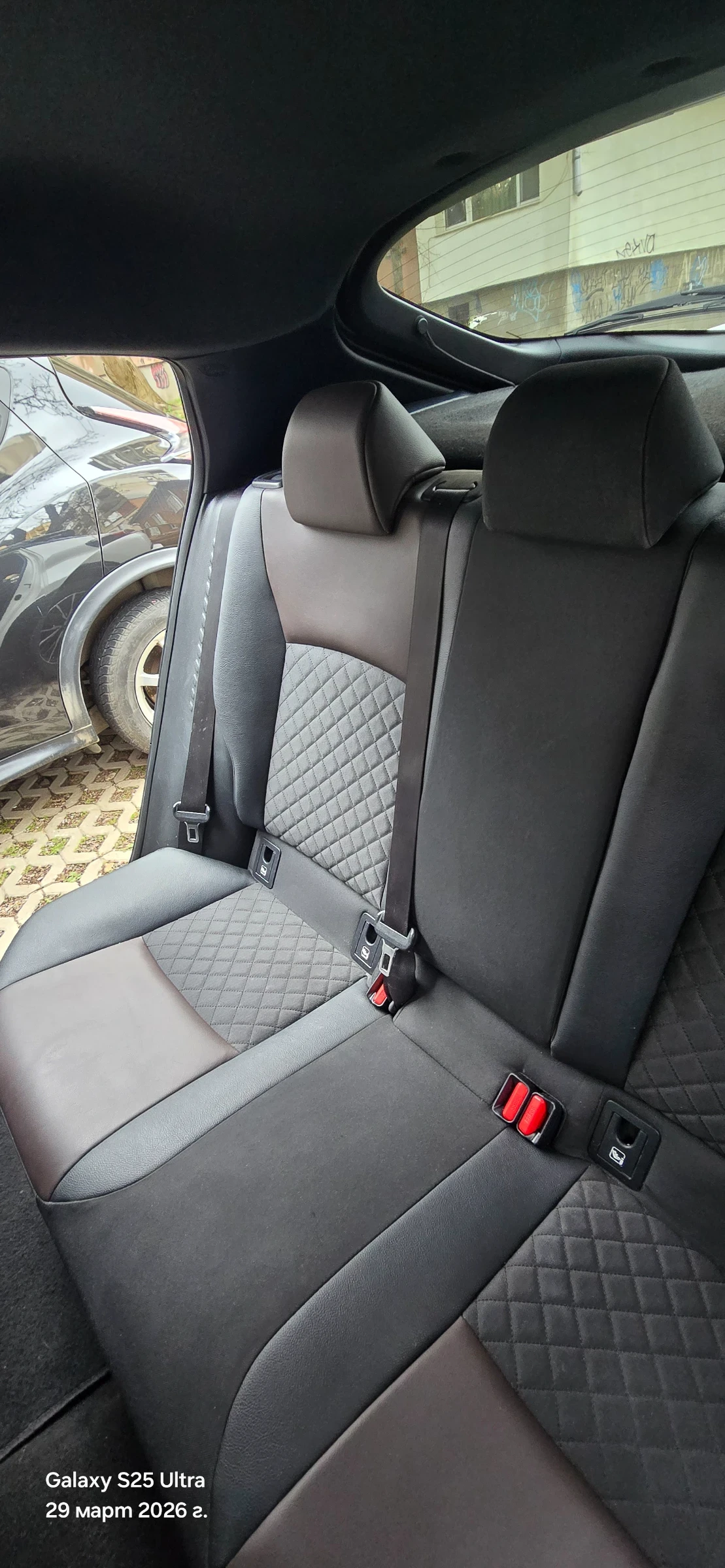 Toyota C-HR 1.8 89000km, снимка 14 - Автомобили и джипове - 54329363