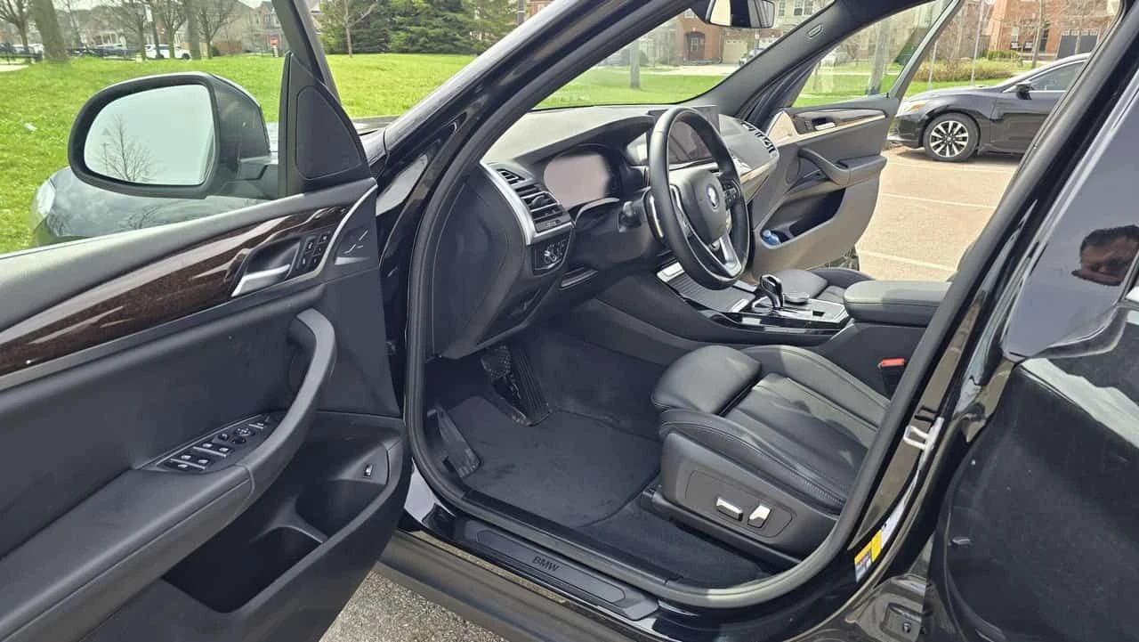 BMW X3 xDrive30e * CARFAX * БЕЗ ПЪРВОНАЧАЛНА ВНОСКА, снимка 11 - Автомобили и джипове - 54412057