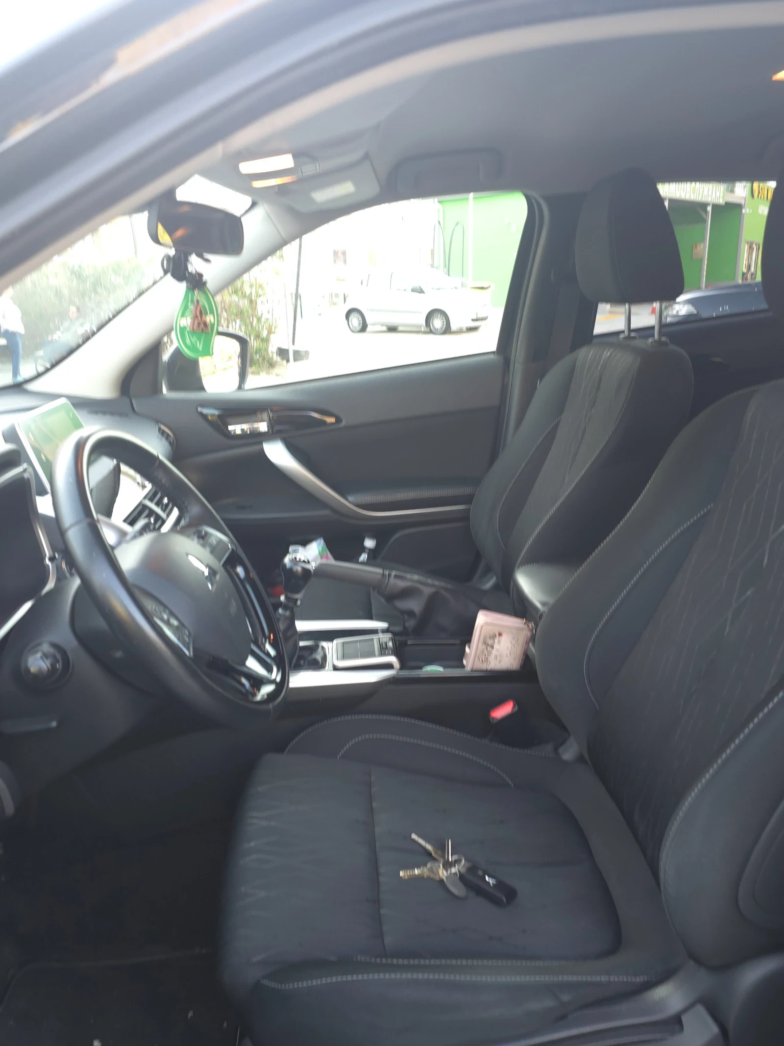 Mitsubishi Eclipse Cross, снимка 7 - Автомобили и джипове - 54486813