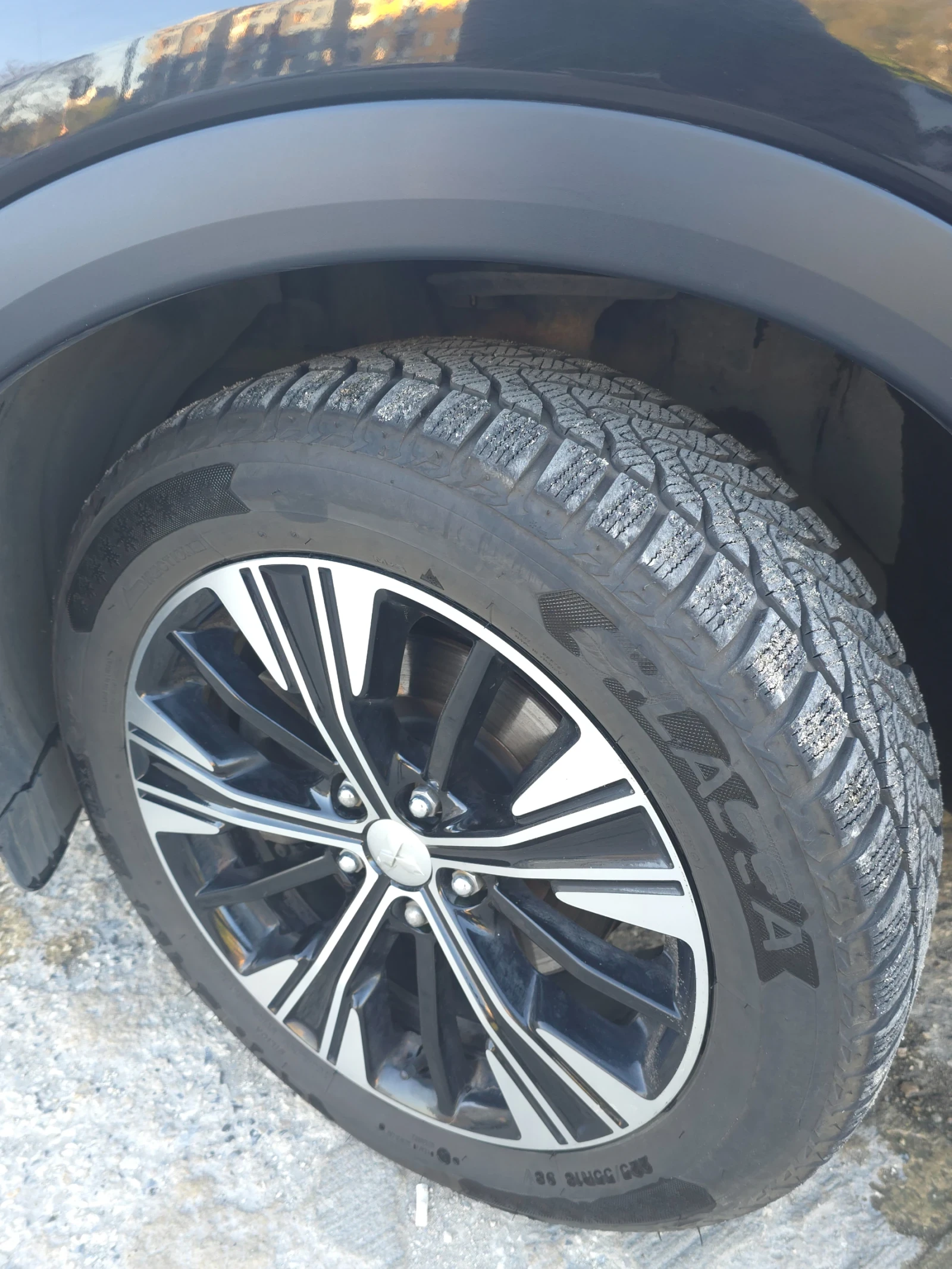 Mitsubishi Eclipse Cross, снимка 5 - Автомобили и джипове - 54486813