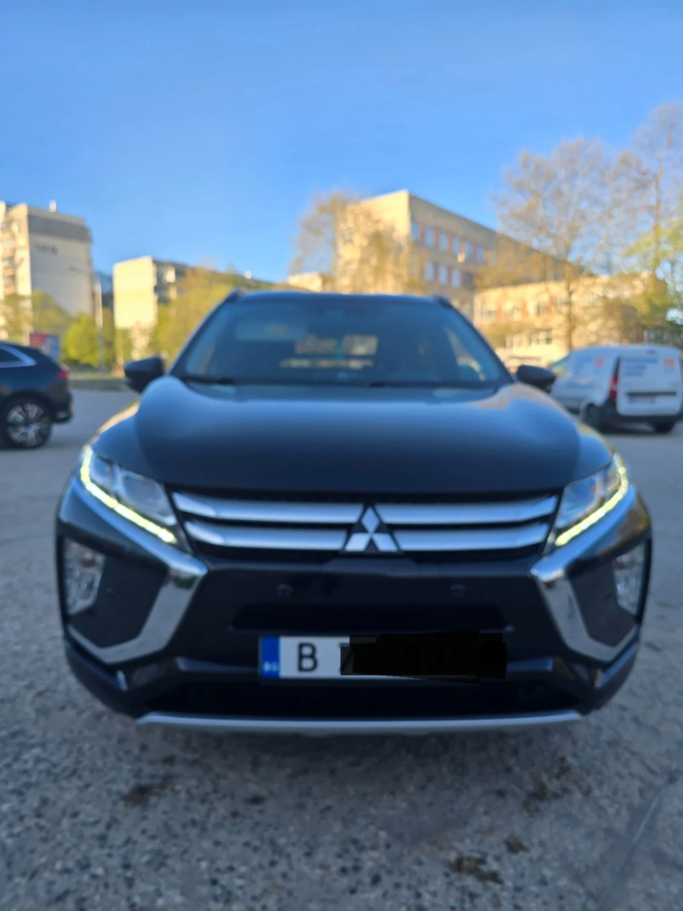Mitsubishi Eclipse Cross, снимка 2 - Автомобили и джипове - 54486813