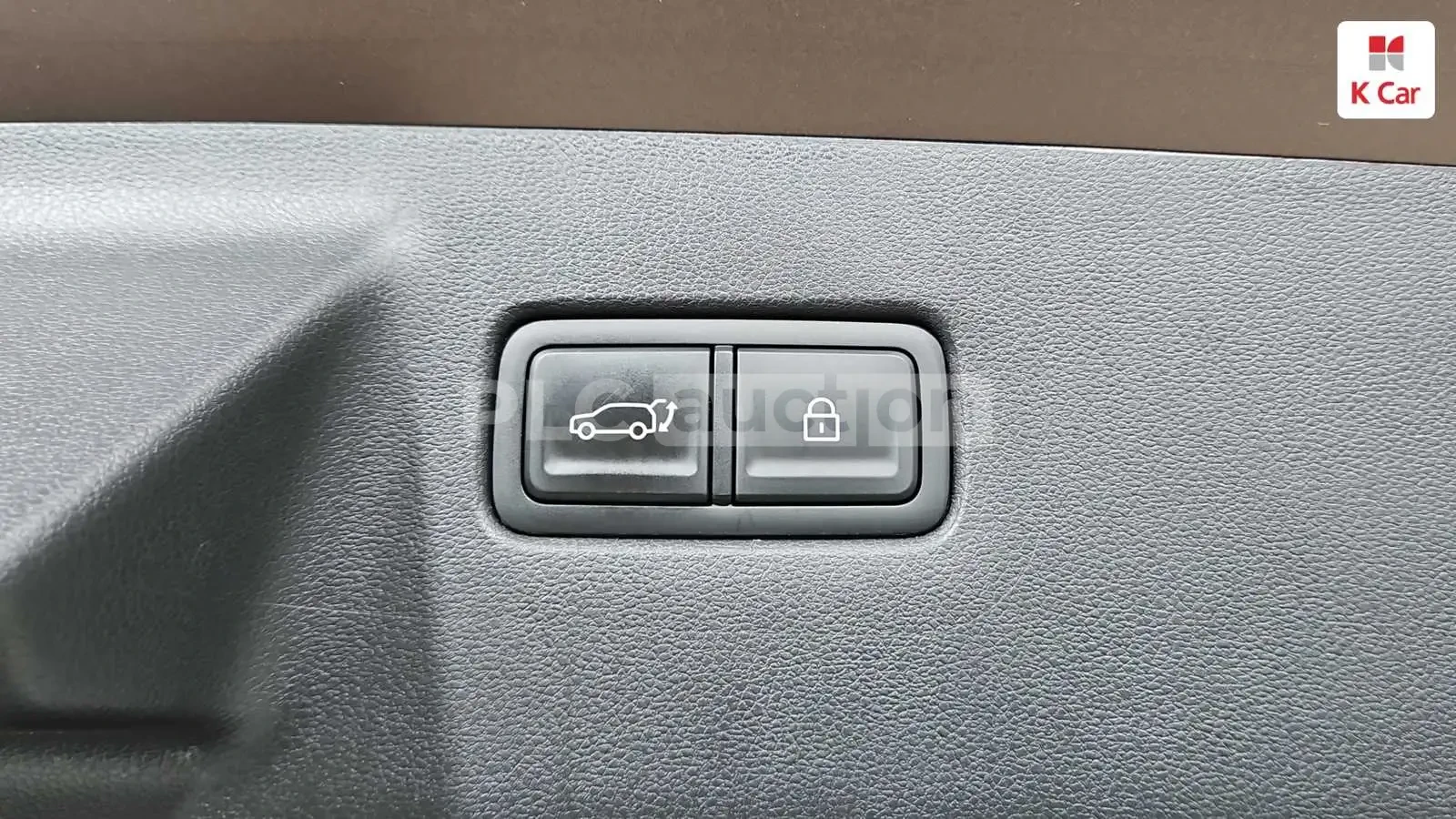 Hyundai Santa fe Hybrid 4x4| BOSE| 360| DIST| 7МЕСТА| ВКЛ.ТЕХНОТЕСТ, снимка 17 - Автомобили и джипове - 54818530
