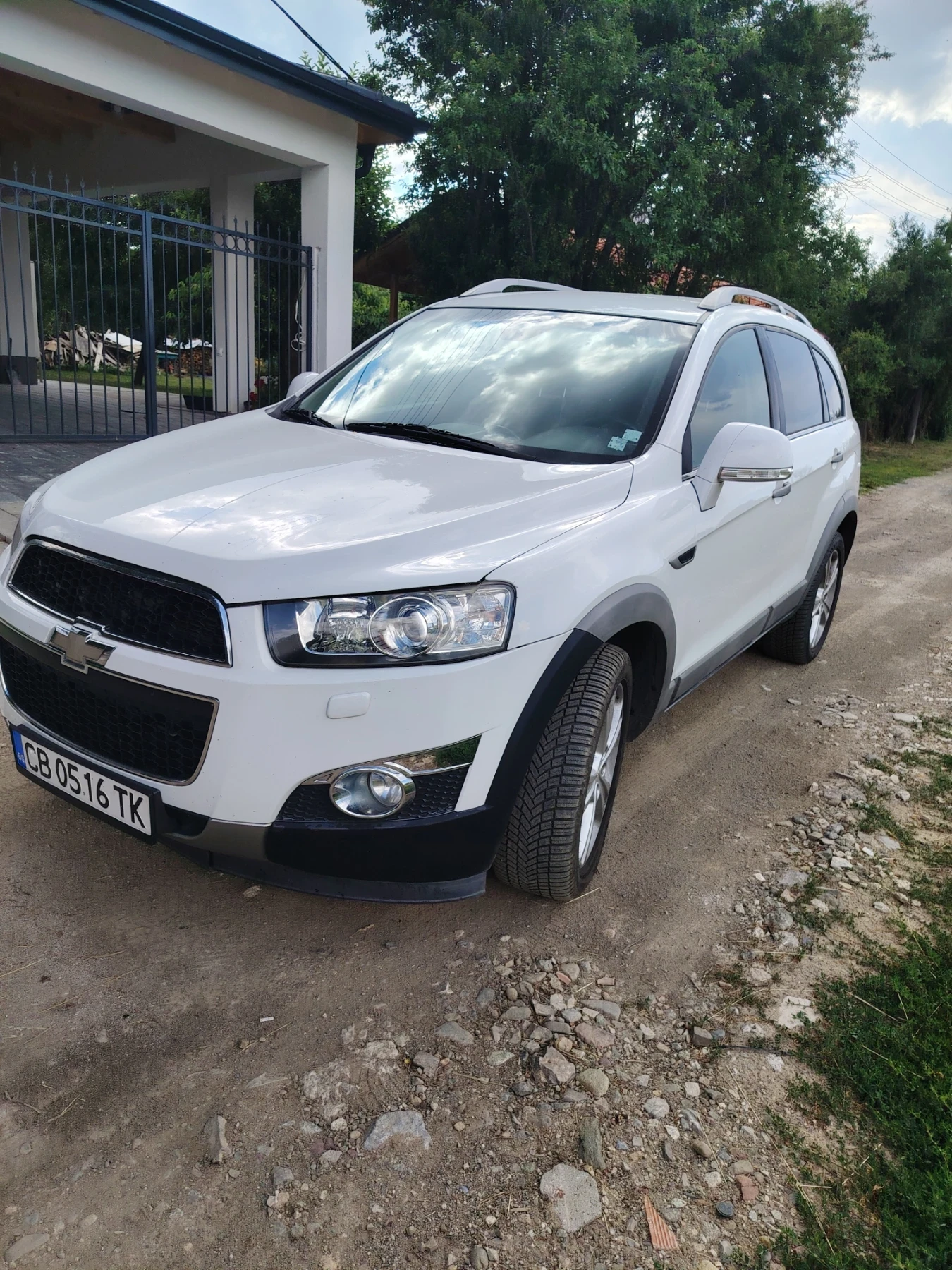 Chevrolet Captiva, снимка 3 - Автомобили и джипове - 55036699