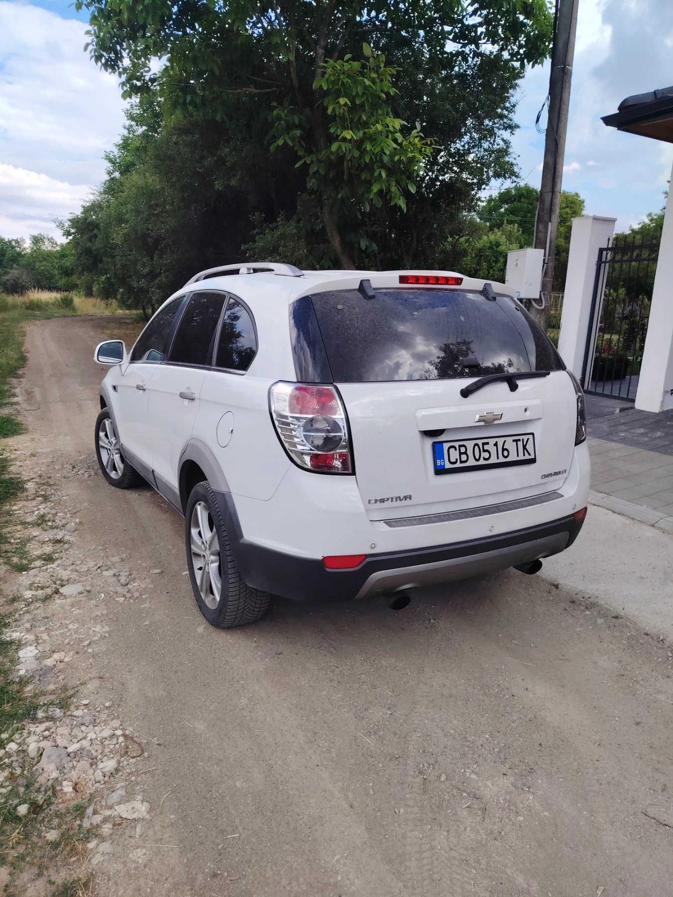 Chevrolet Captiva, снимка 4 - Автомобили и джипове - 55036699