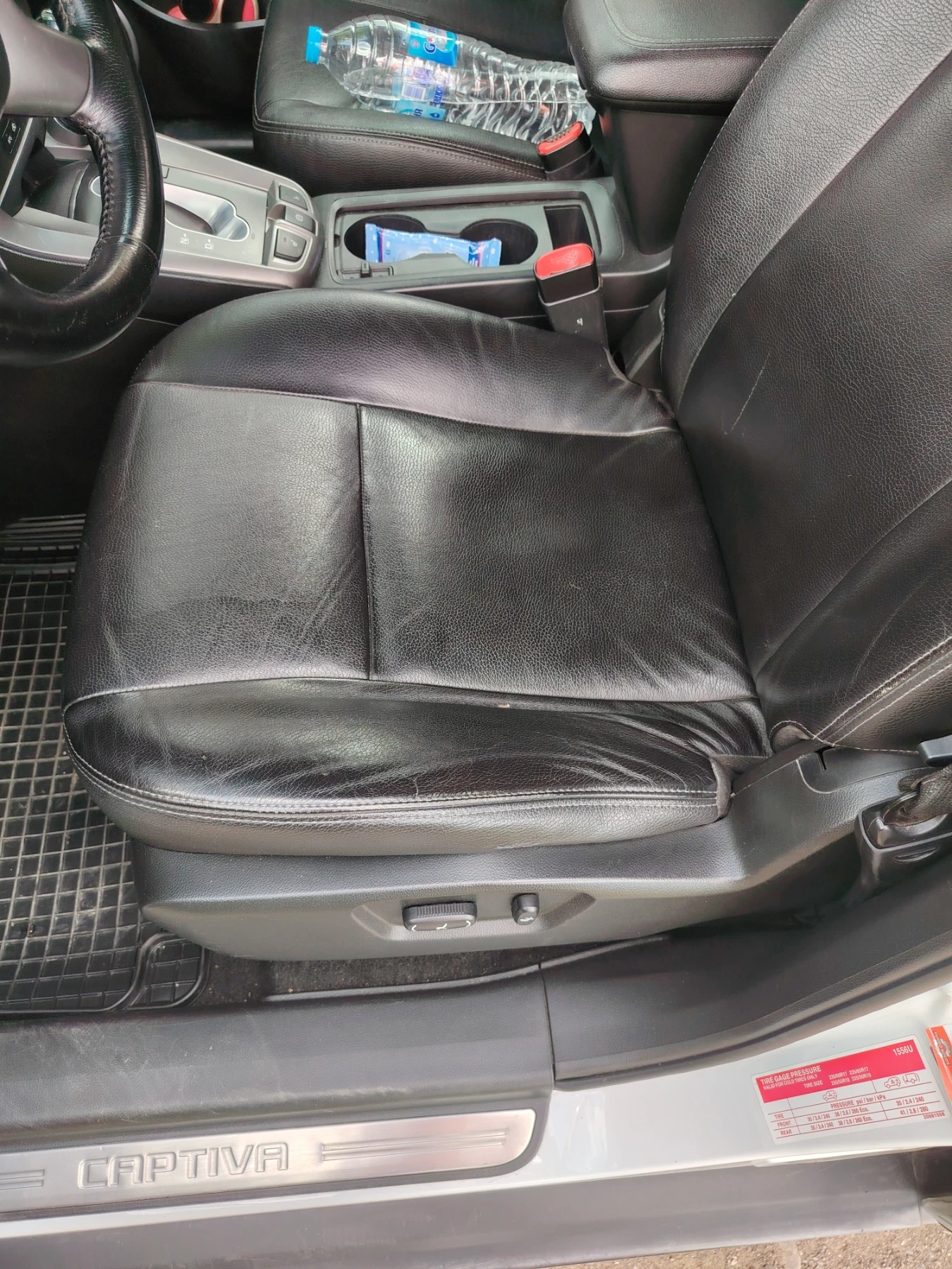 Chevrolet Captiva, снимка 9 - Автомобили и джипове - 55036699