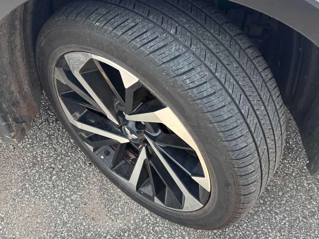 Mitsubishi Outlander 2.4L  Hybrid GT / HUD / 360 / DISTRONIC, снимка 7 - Автомобили и джипове - 55613407