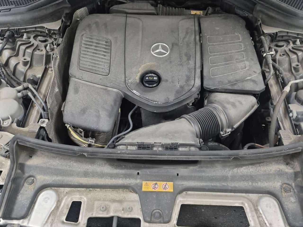 Mercedes-Benz GLC 300 * CARFAX * ОПЦИЯ ЗА ФИНАНСИРАНЕ, снимка 16 - Автомобили и джипове - 56208931