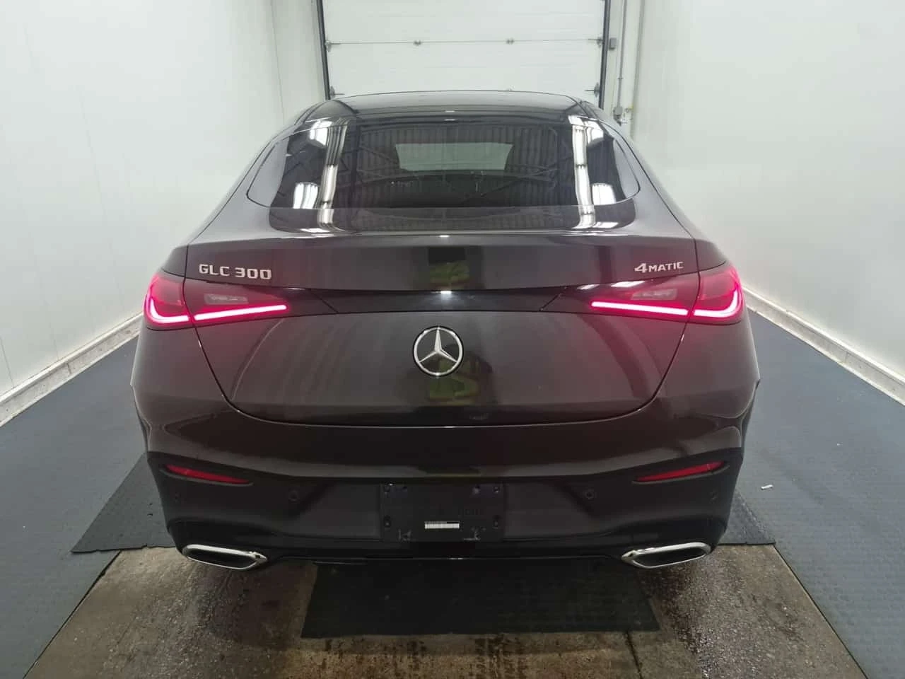 Mercedes-Benz GLC 300 * CARFAX * ОПЦИЯ ЗА ФИНАНСИРАНЕ, снимка 17 - Автомобили и джипове - 56208931