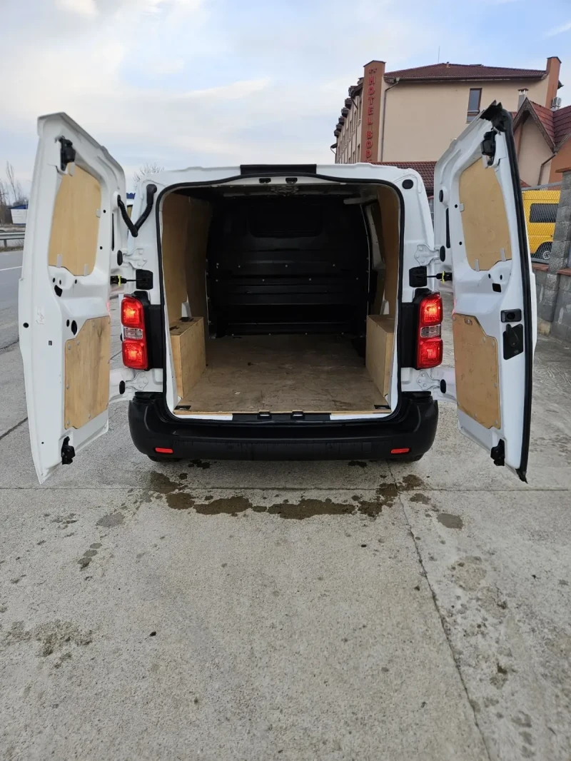 Opel Vivaro 65 хил км РЕАЛНИ, снимка 2 - Бусове и автобуси - 49132215