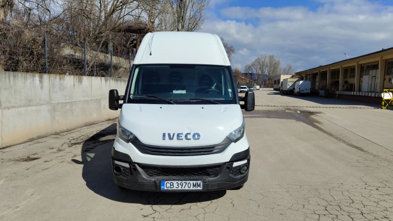 Iveco 35s12 Daily, снимка 8 - Бусове и автобуси - 49383038