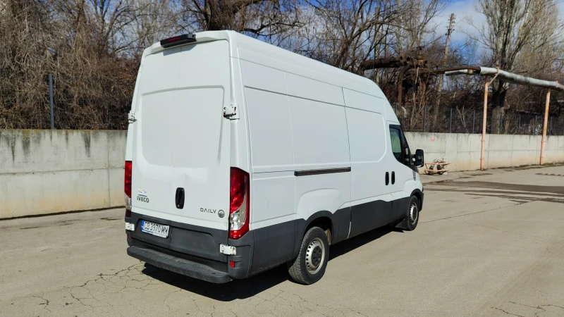 Iveco 35s12 Daily, снимка 5 - Бусове и автобуси - 49383038